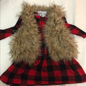 Plaid dress with fur vest